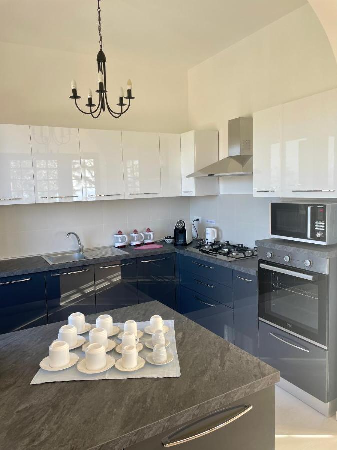 بورديغيرا Villa Gaia - Luxury Villa, Pool & Wellness Rooms المظهر الخارجي الصورة