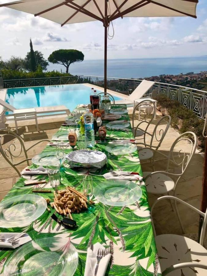 بورديغيرا Villa Gaia - Luxury Villa, Pool & Wellness Rooms المظهر الخارجي الصورة